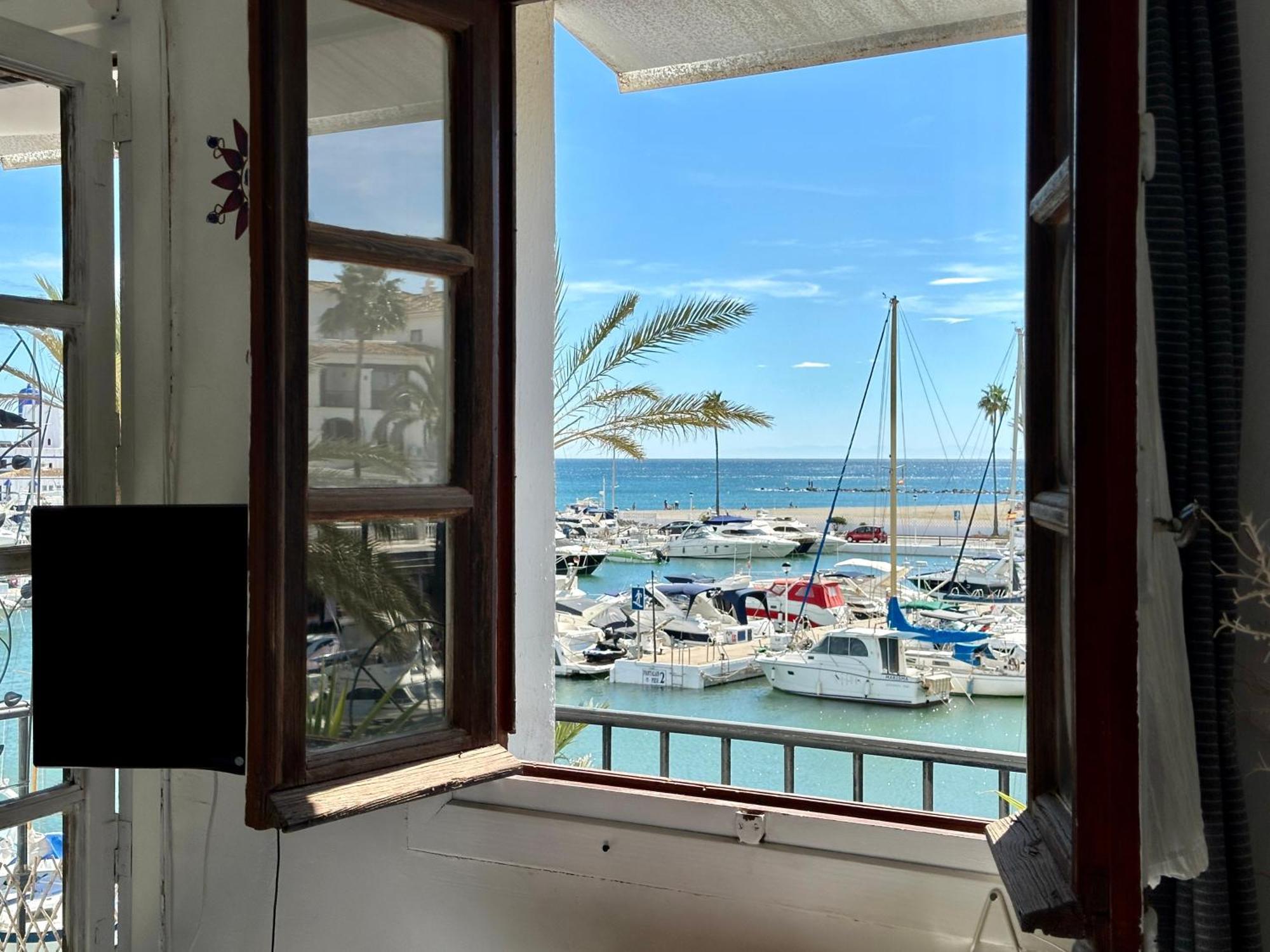 Sea View Loft In La Duquesa Close To Apartment Manilva